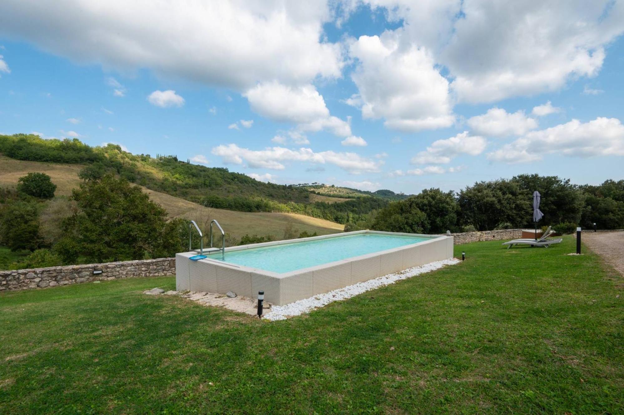 Bed and Breakfast Castello Valenzino Antognola Екстер'єр фото