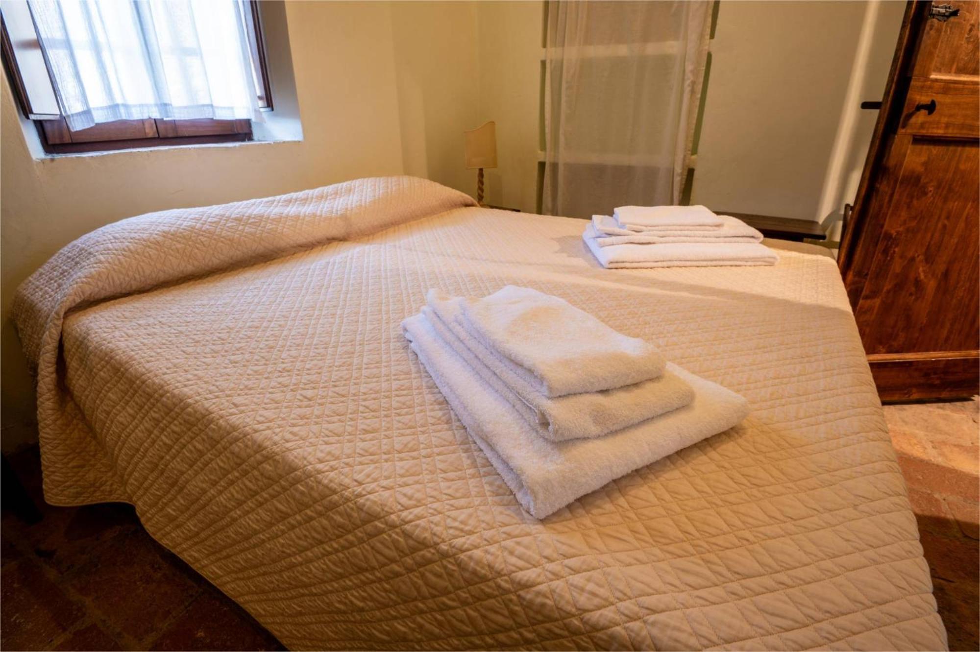 Bed and Breakfast Castello Valenzino Antognola Екстер'єр фото