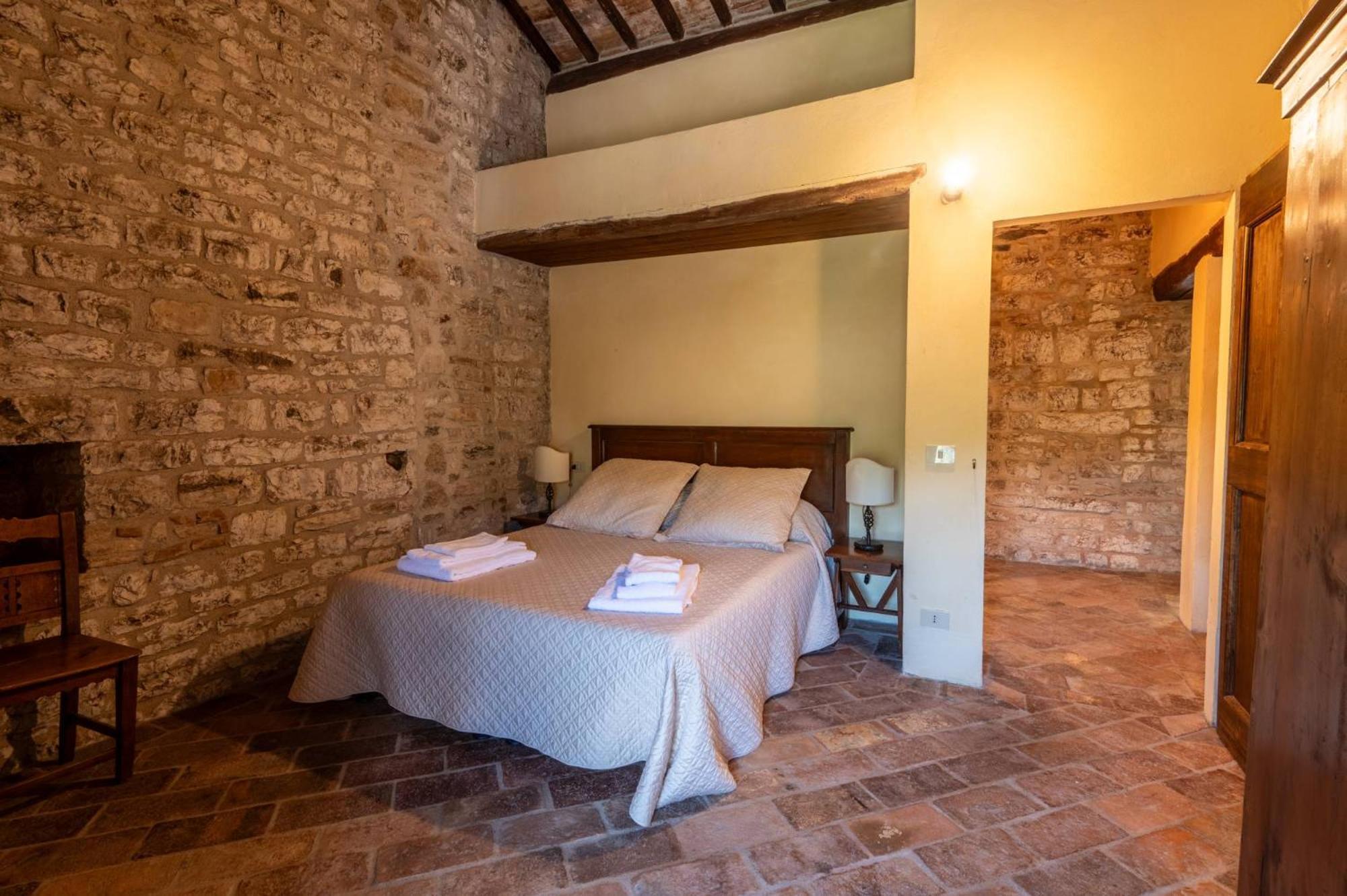 Bed and Breakfast Castello Valenzino Antognola Екстер'єр фото