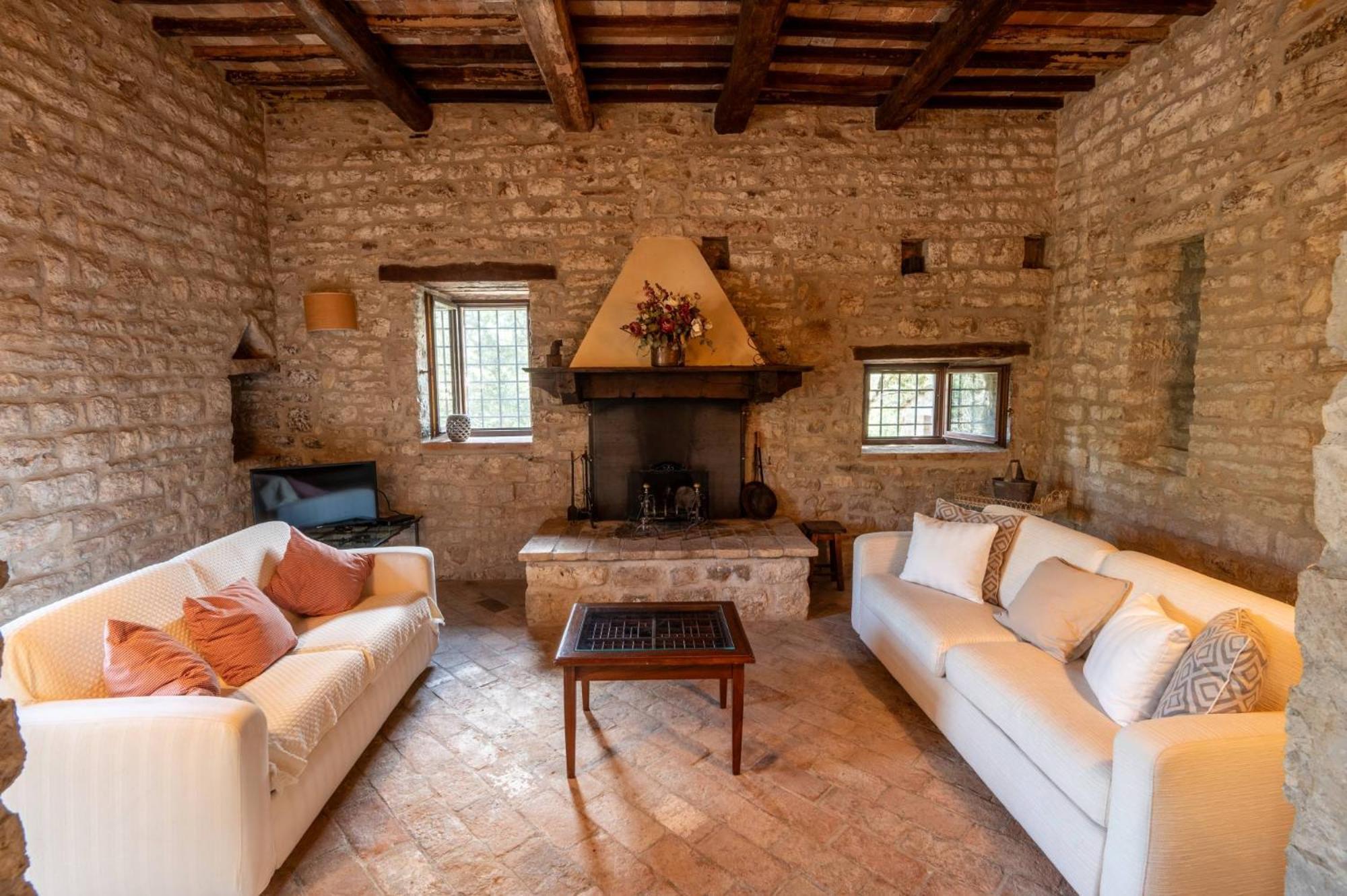 Bed and Breakfast Castello Valenzino Antognola Екстер'єр фото